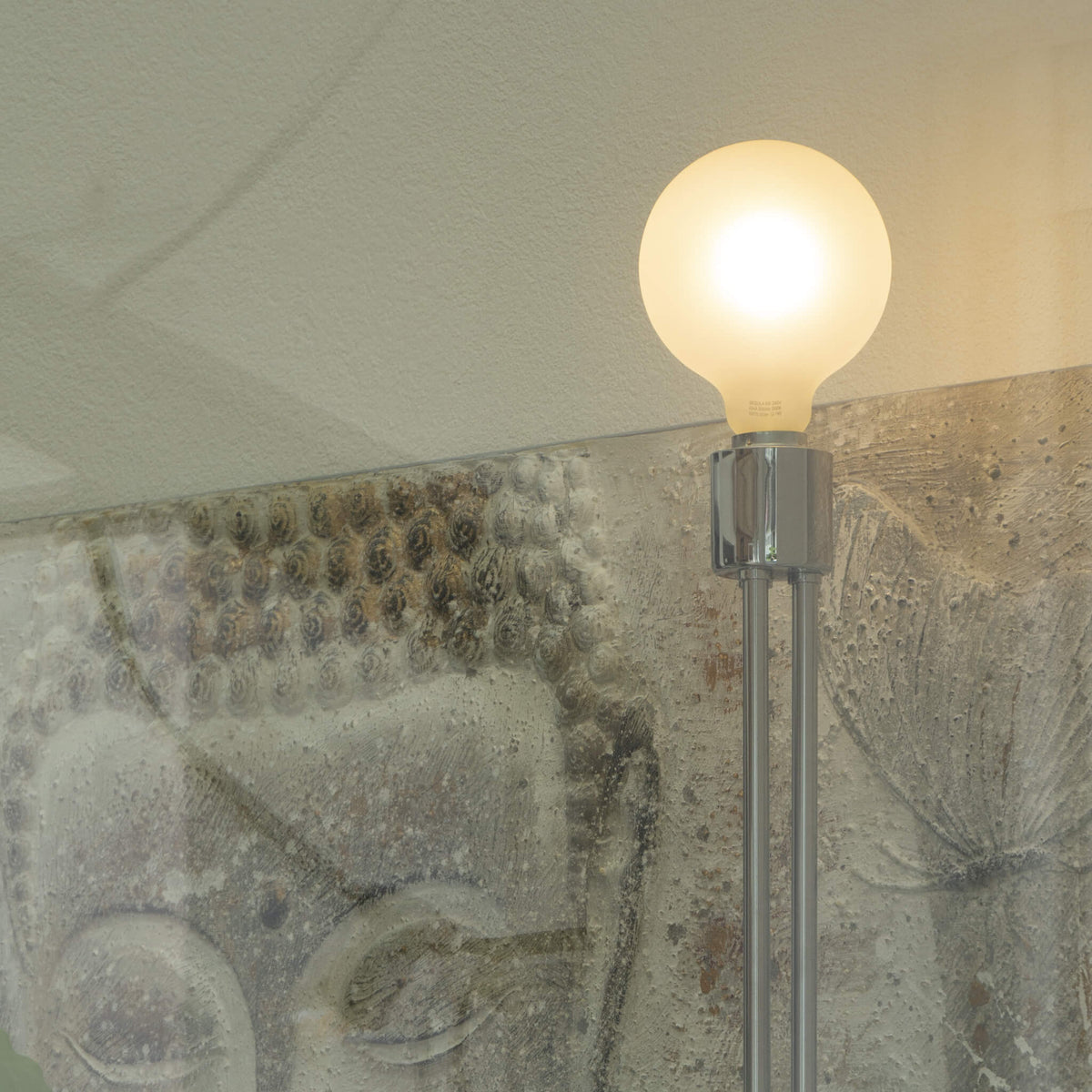 SEGULA LED Globe 125 matt satiniert – E27, 6,5 W, 2.700 K, dimmbar – Produktansicht 2