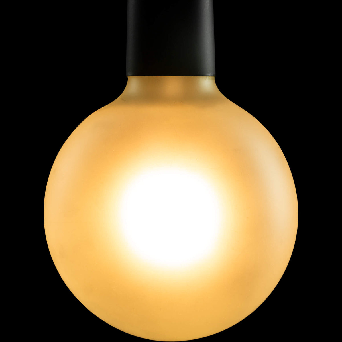 SEGULA LED Globe 125 matt satiniert – E27, 6,5 W, 2.700 K, dimmbar – Produktansicht 1