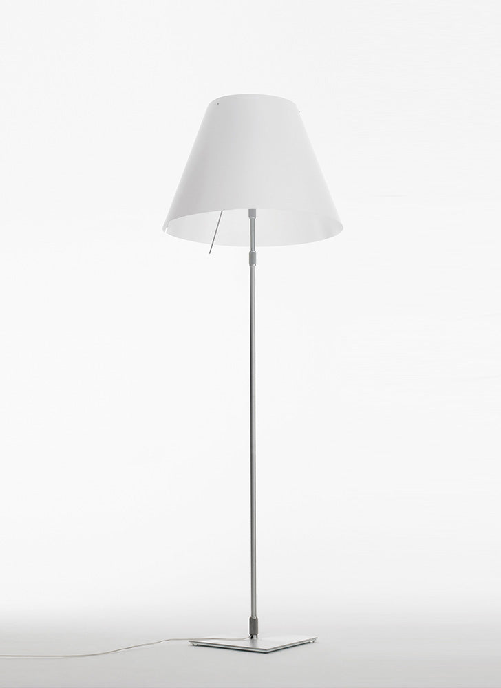 Luceplan Grande Costanza Stehleuchte – Hauptbild