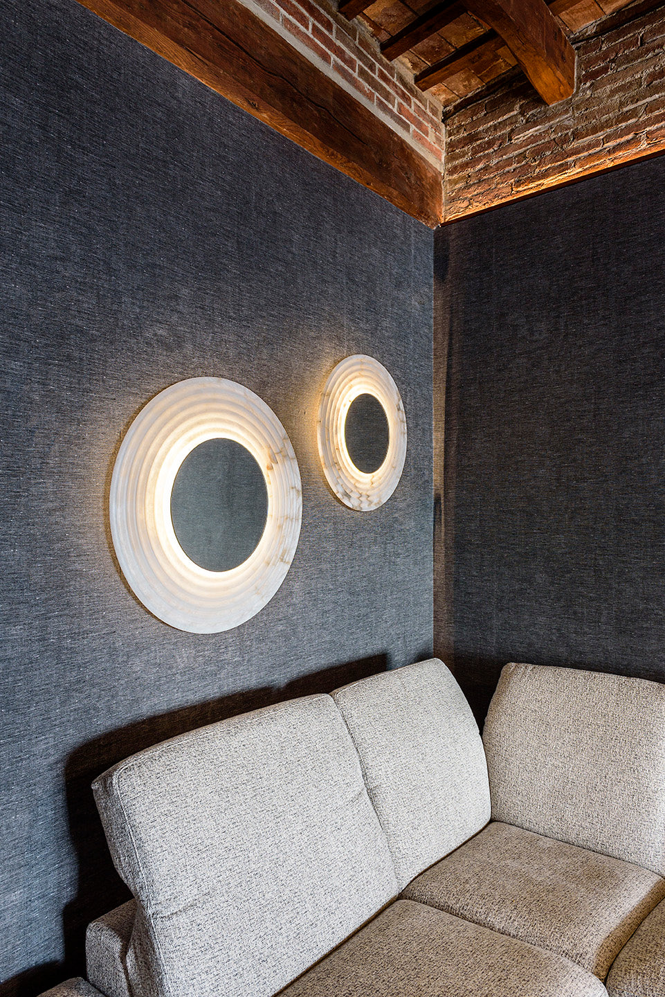 United Alabaster Mirror Wandleuchte – Ansicht 3