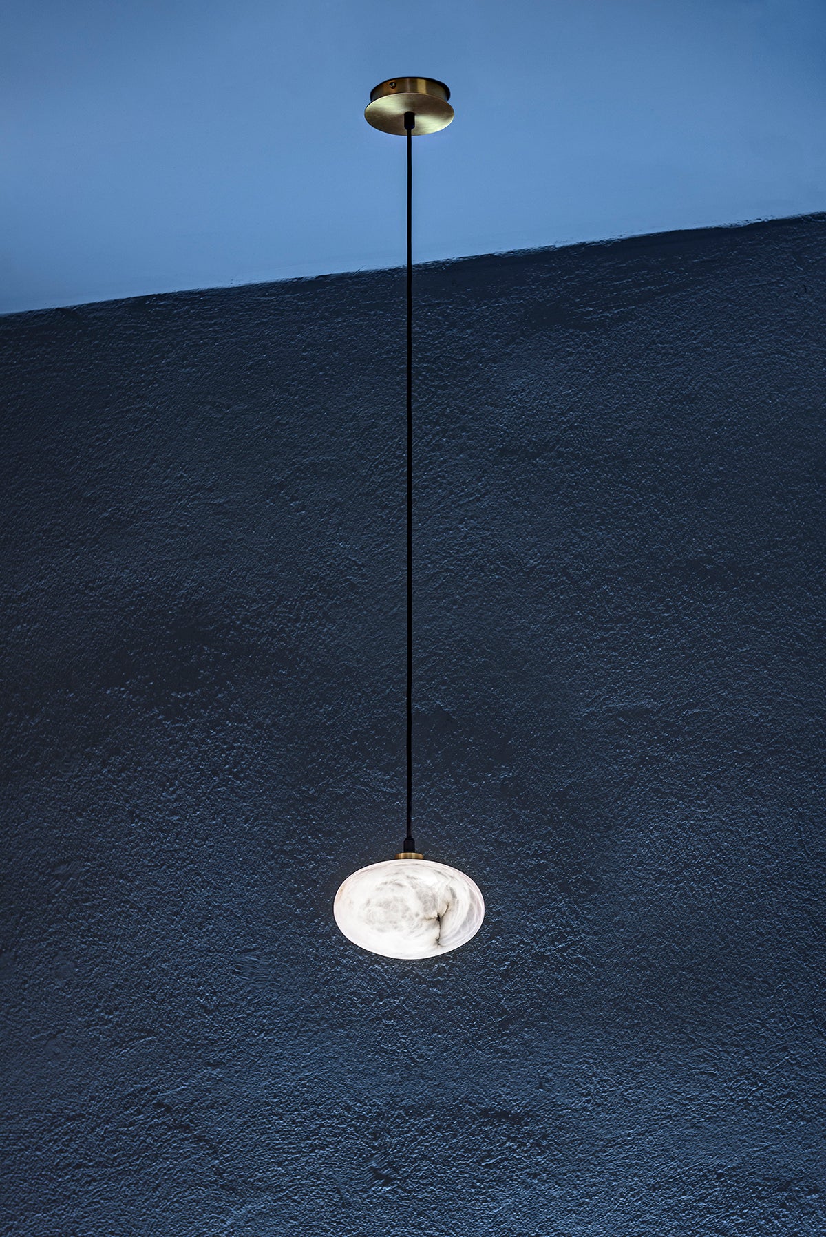 United Alabaster Oval Pendelleuchte – Ansicht 1