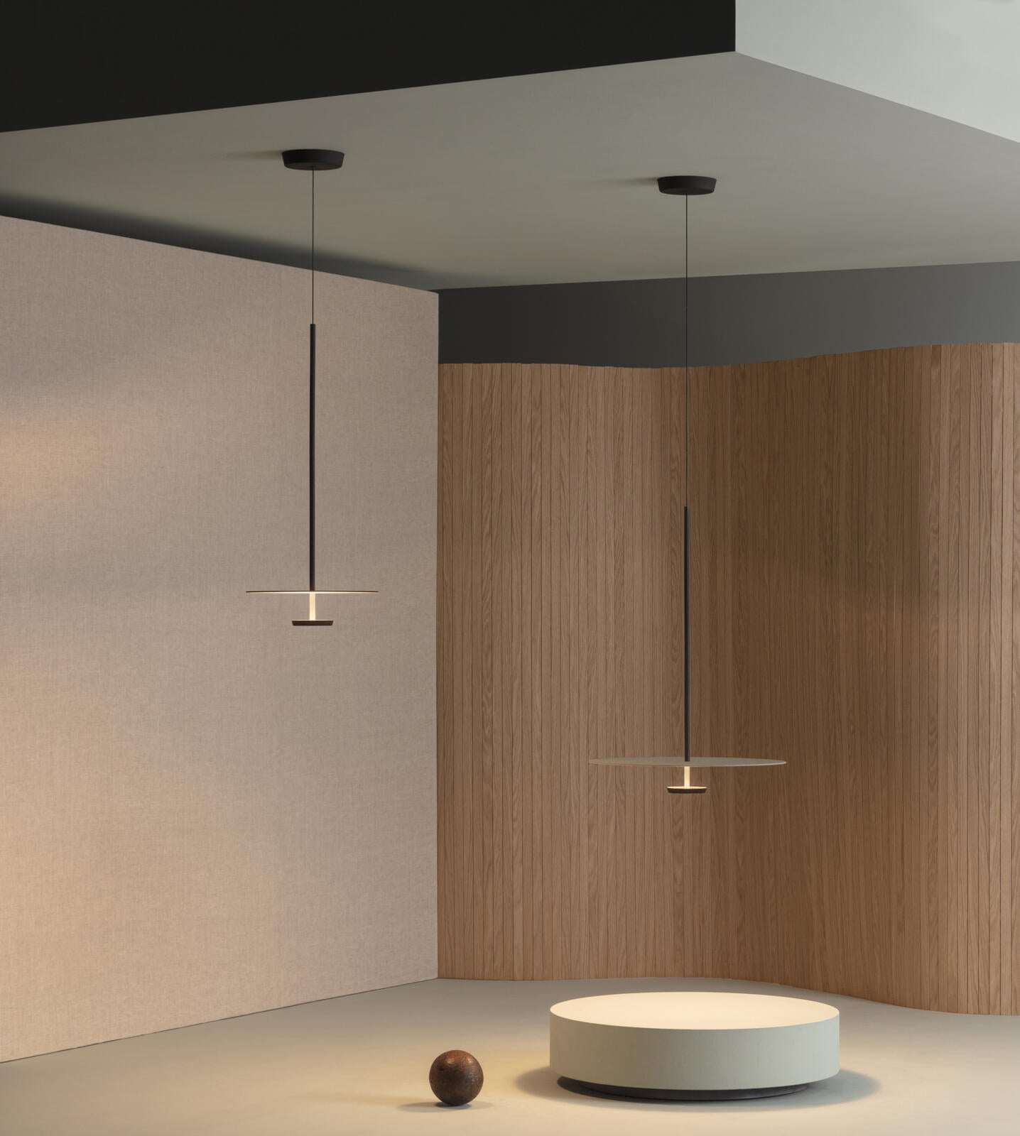 Flat 5935 Deckenleuchte – Komposition mit weiteren Modellen