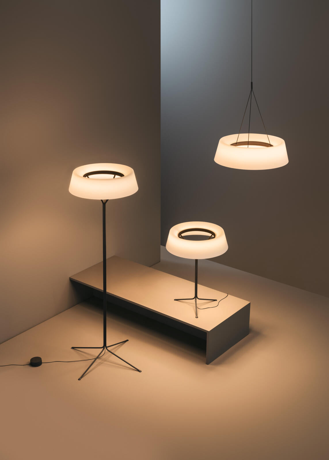 Lily 5730 Pendelleuchte – packshot · Oberfläche 11
