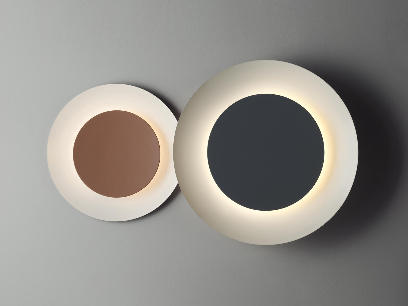 Puck Wall Art 5487 Wandleuchte – packshot · Oberfläche 73