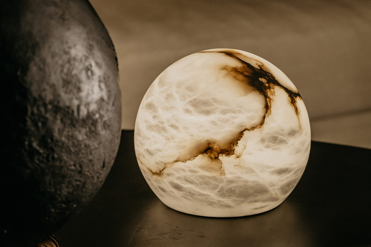 United Alabaster Wireless Moon Akku-Tischleuchte – Ansicht 5