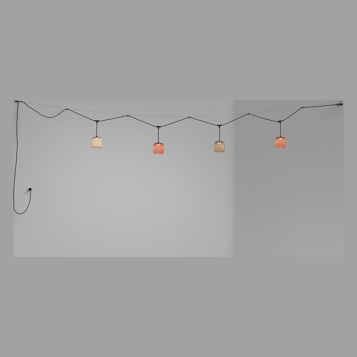 Bover Nans Catenary S/16/4L Außen-Pendelleuchte – Ansicht 1