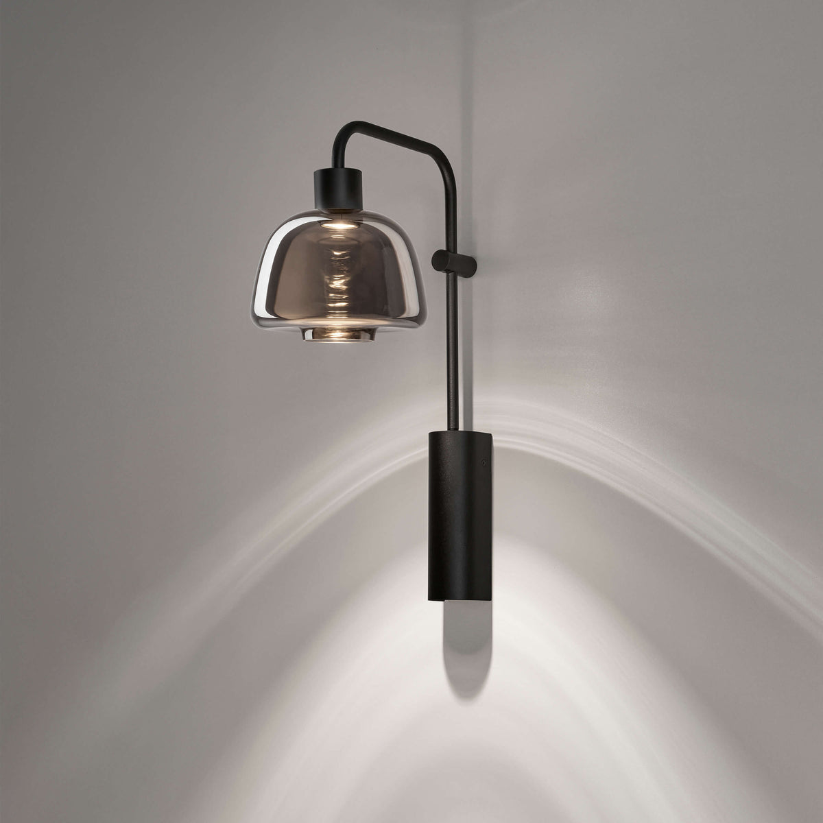 Bover Drep A/04 Wandleuchte – Smoked Spiegel