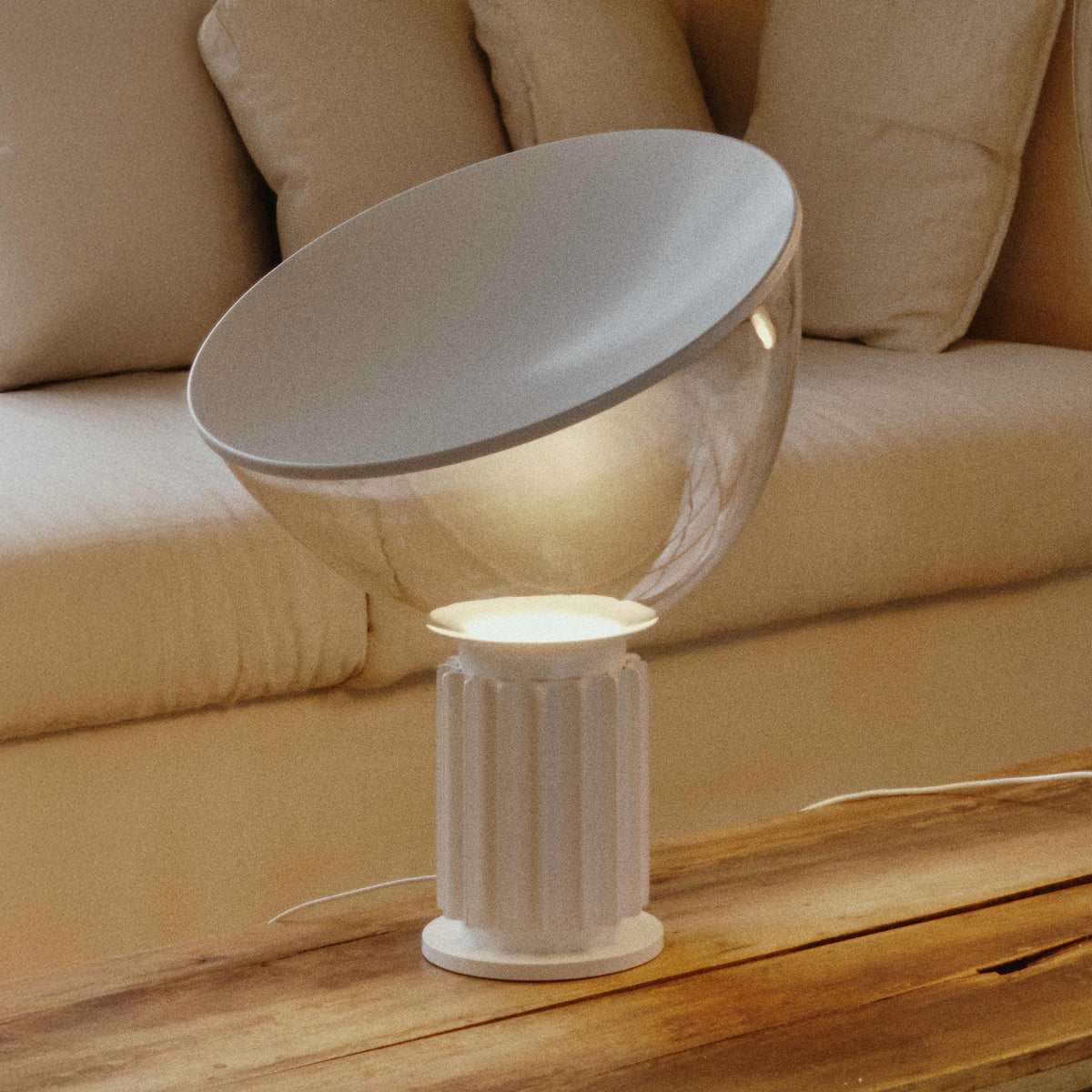Flos Taccia Small Tischleuchte – Ansicht 13