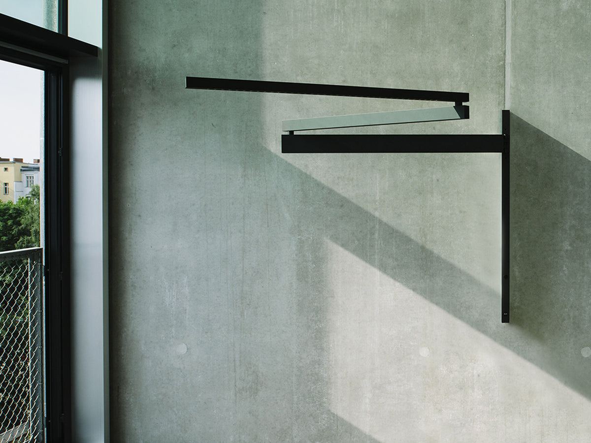 Flos Black Flag Wandleuchte