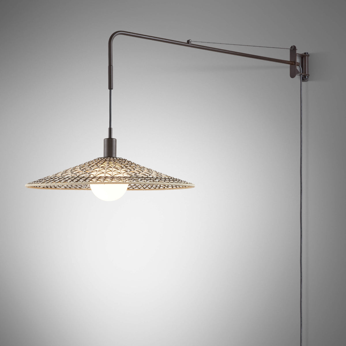 Bover Nans 55 A/98 Wandleuchte – Schirm Braun (mit Beige und Hellgrau)